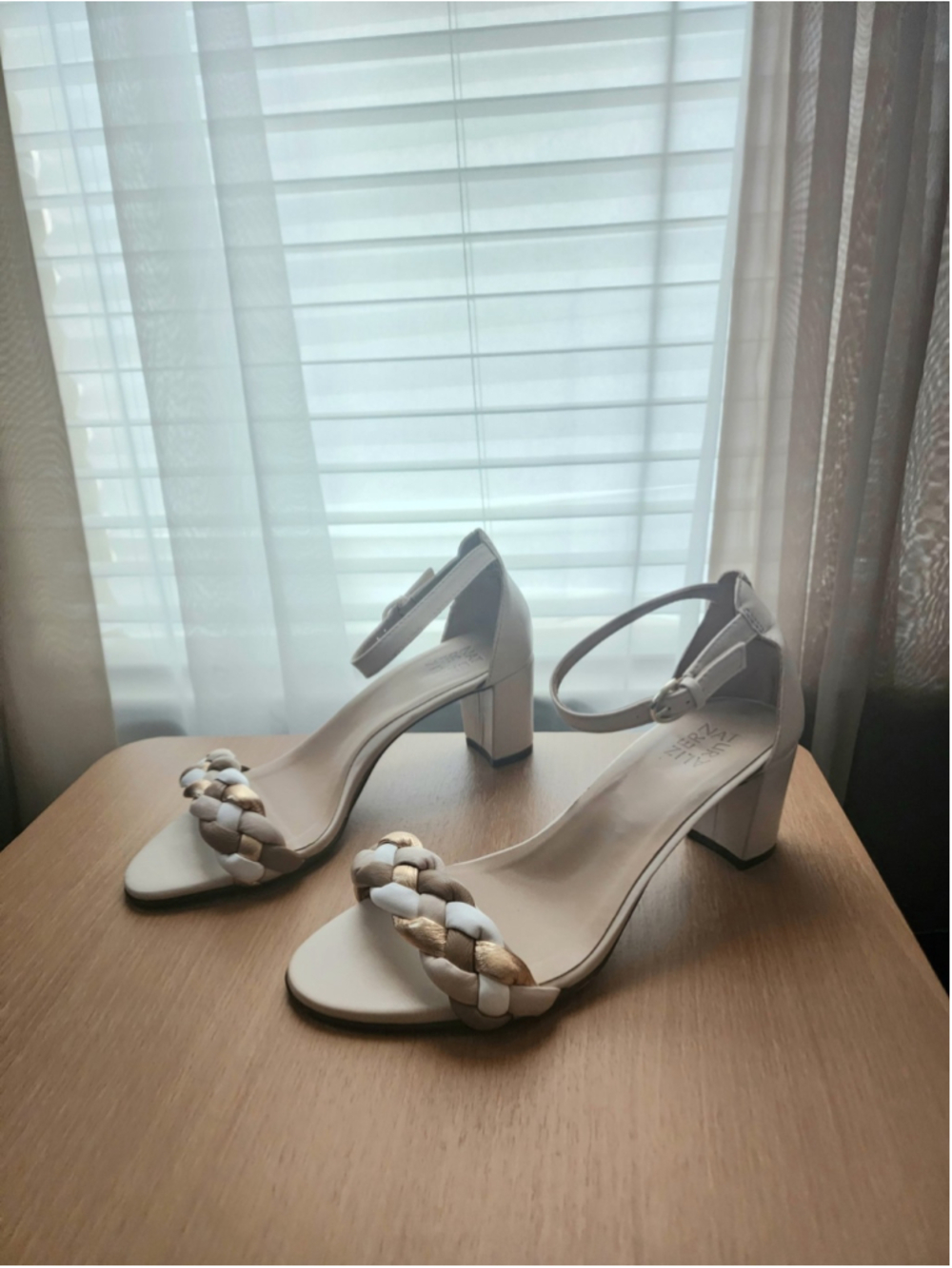 Naturalizer LEATHER Braided Strappy Block Heel Sandals 10 WIDE Beige White Gold - Picture 6 of 15